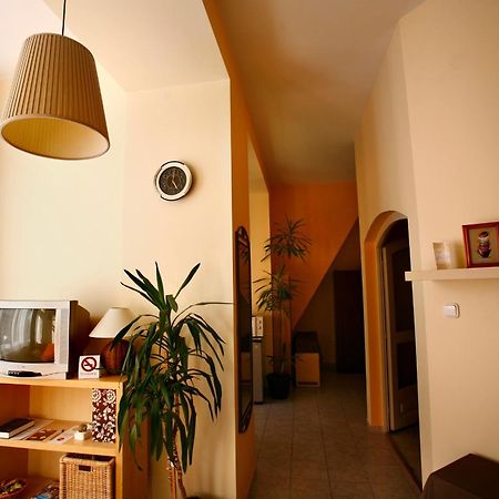 Keszi Panzio Otel Budakeszi Dış mekan fotoğraf