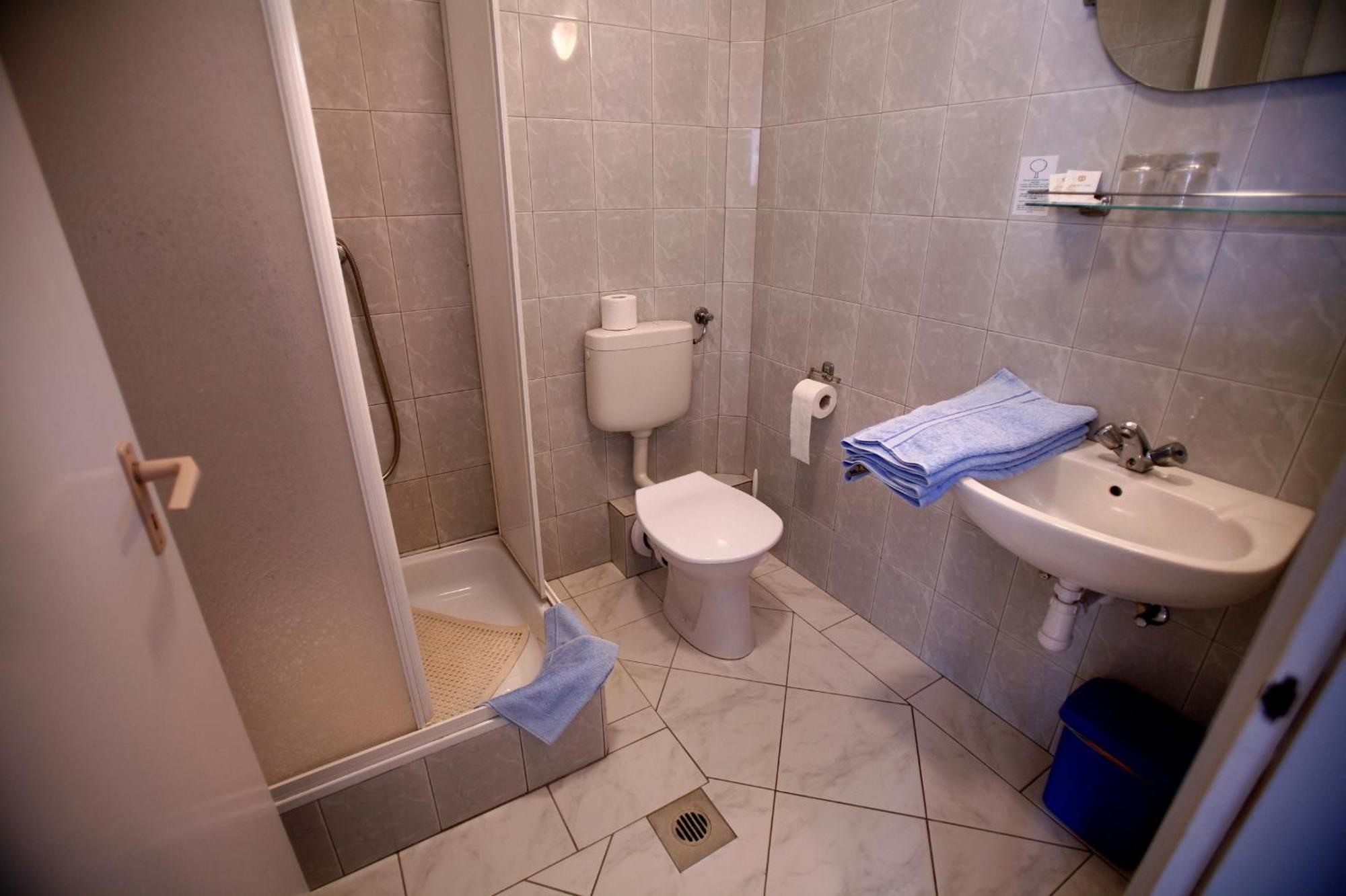 Keszi Panzio Otel Budakeszi Dış mekan fotoğraf