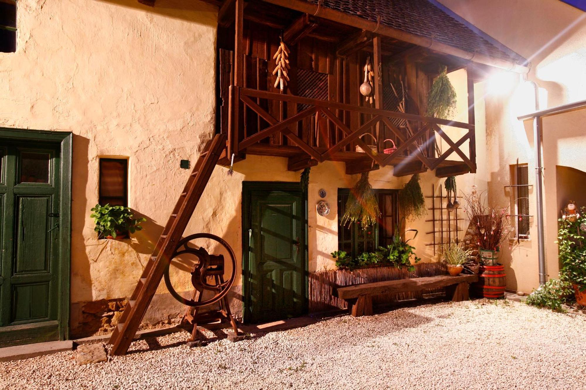 Keszi Panzio Otel Budakeszi Dış mekan fotoğraf
